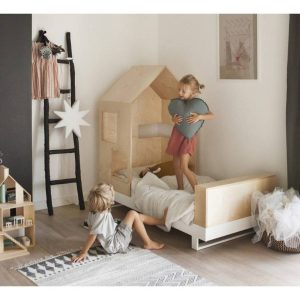 toddlers and toddler bed