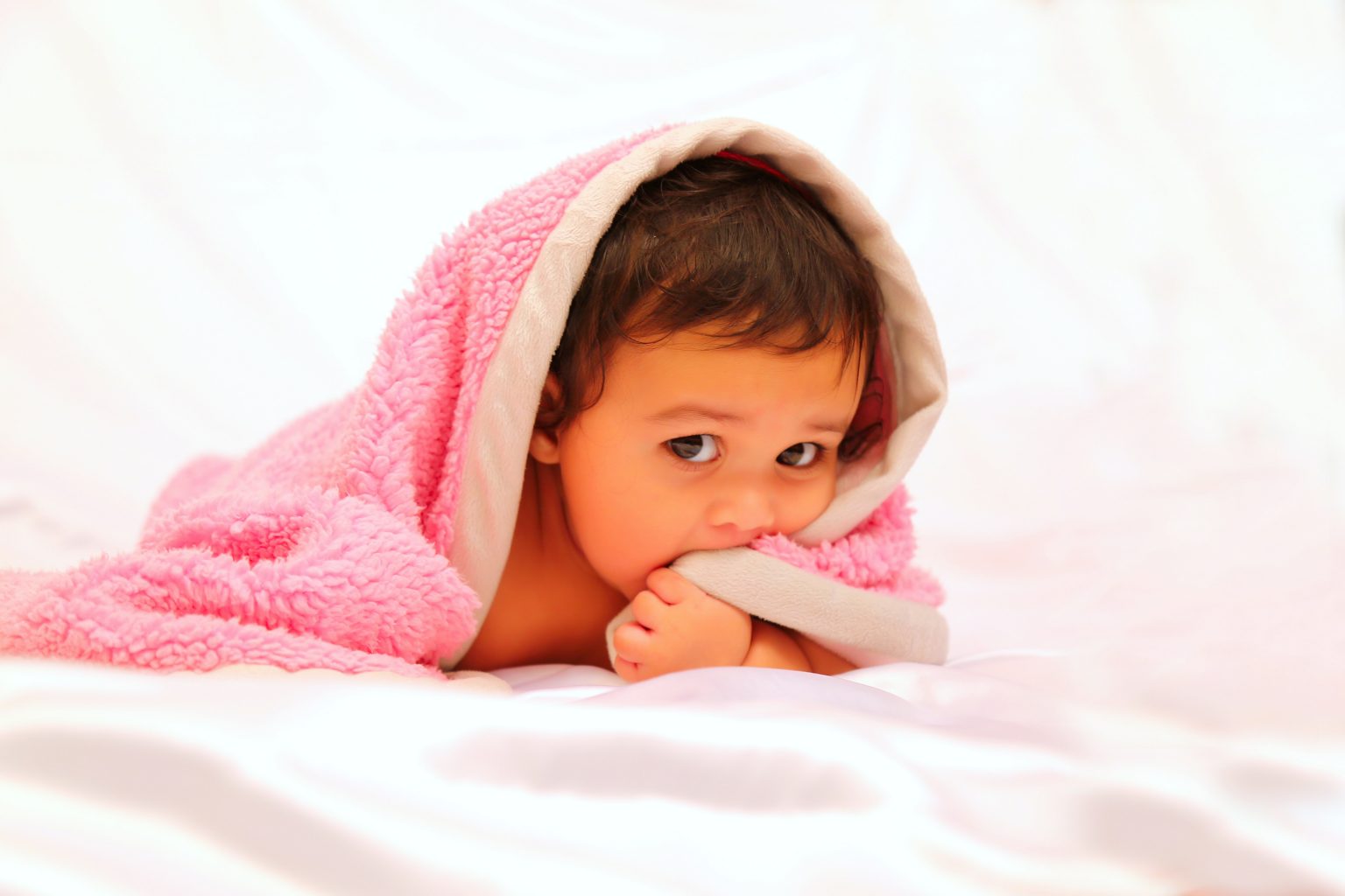 why-do-babies-get-attached-to-blankets