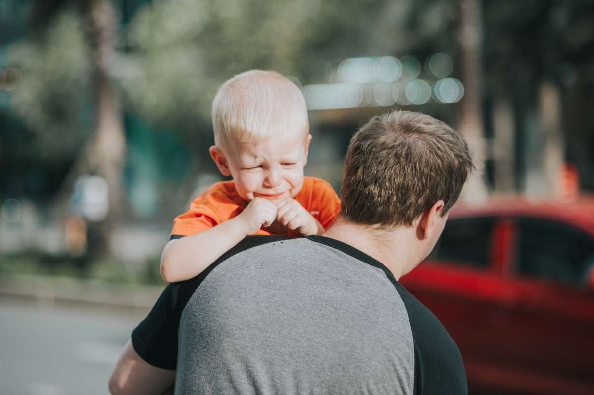 do 11 month olds have tantrums