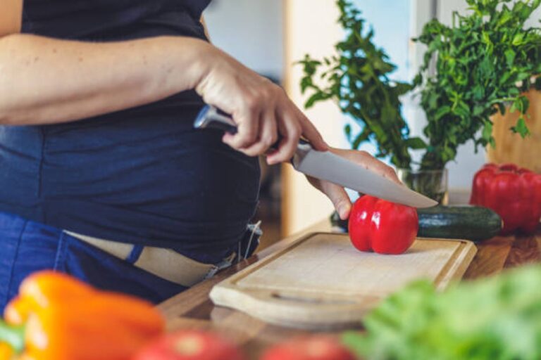 Is Eating Spicy Food During Pregnancy OK?