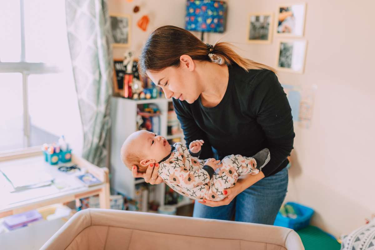 how long can a baby last in a mini crib3