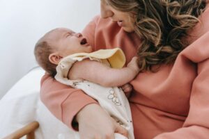 how long do you let the baby cry it out when sleep training (3)
