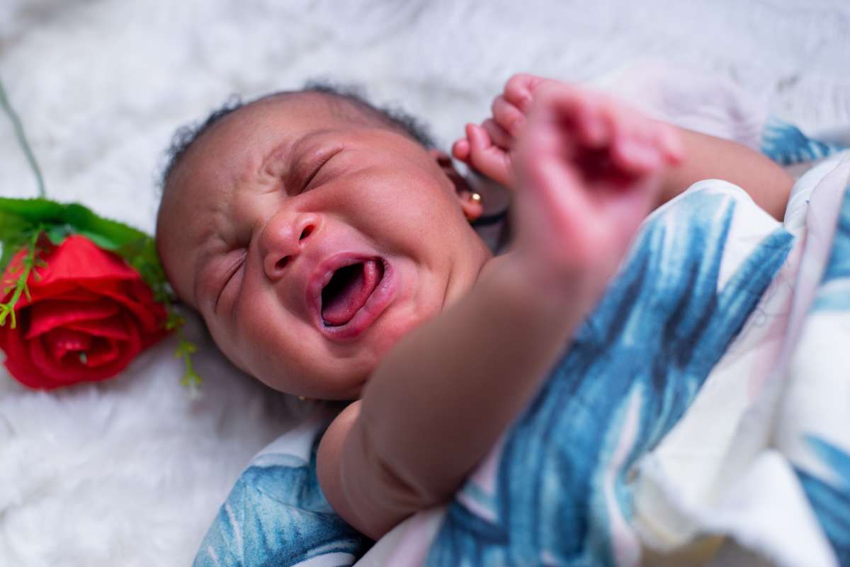 is it ok to let a baby sleep with a stuffy nose