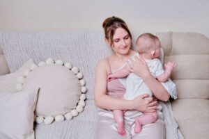 is it ok to put baby to sleep without burping (2)