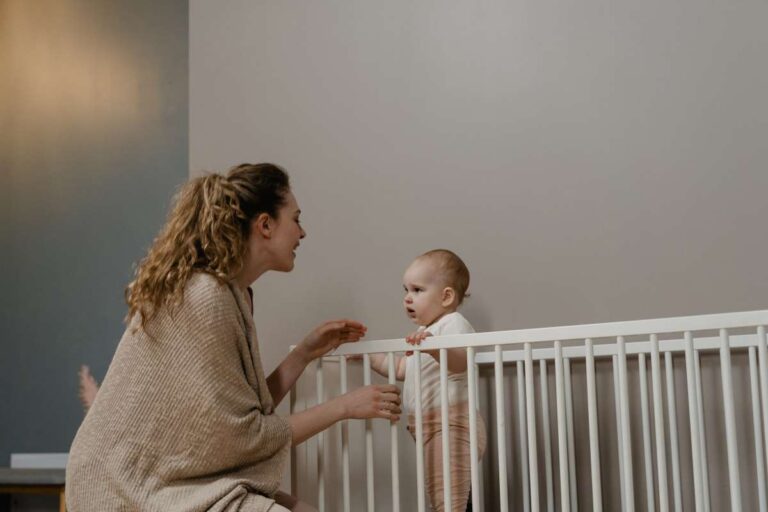 what-happens-if-baby-hits-head-in-crib